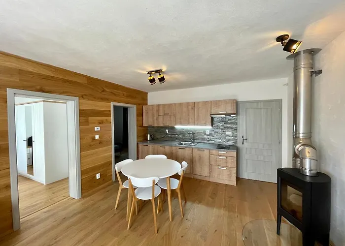 Apartment Dumbier